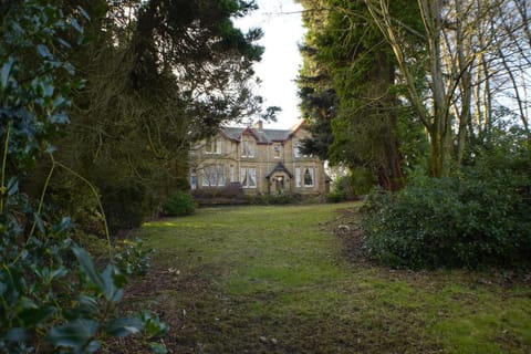 Heatherlie House Hotel  Vacation rental in England