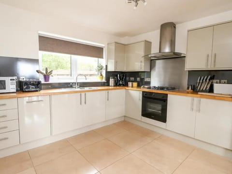 Lurach house  Vacation rental in Scotland