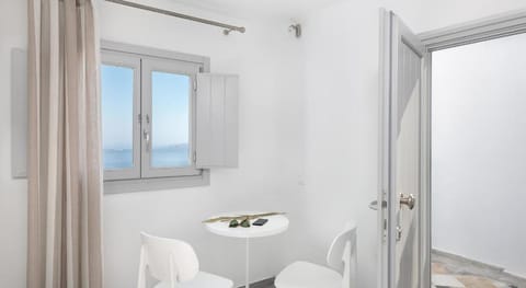 Veranda View Hotel Apartment in Imerovigli