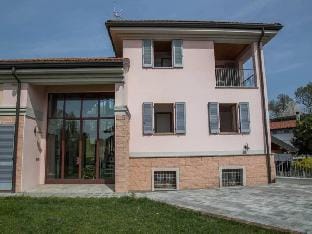 VILLA GIO' Villa in Lombardy