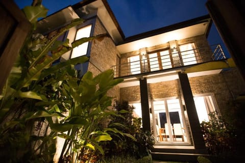 Entire 2 BR Private Pool Villa #DN15 Villa in Ubud