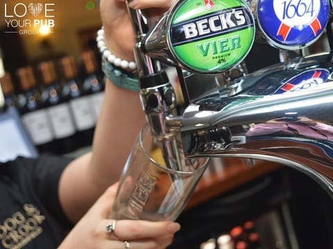 The Dog & Crook Inn in Test Valley District