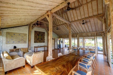 Wide Sands Beach Retreat Hotel in Bali