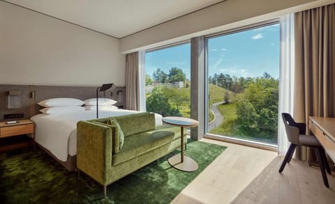 Hyatt Regency Zurich Airport Circle Hotel in Kloten