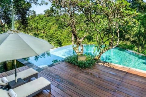 Entire 1 BR Private Pool Villa #L112 Villa in Tampaksiring