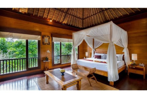 Luxury 1 BR Pool Villa Valley View #FN1 Villa in Tampaksiring