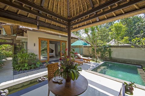Entire 1 BR Suite Room #YN17 Villa in Ubud