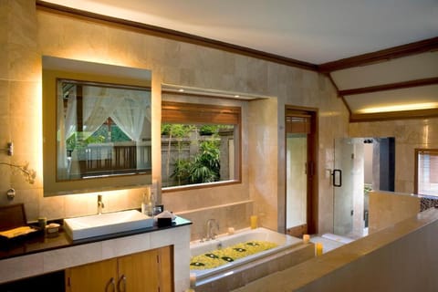 Luxury 2 BR Valley Poll Villa #Z2 Villa in Ubud