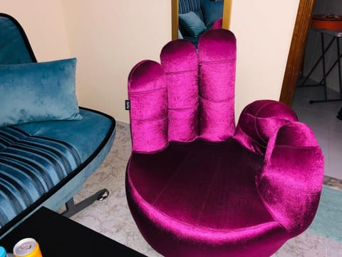 Bed Space for Women Apartment in Al Sharjah