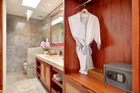 Royal 1BR Rice Field View Villa Private Pool Y027A Villa in Ubud