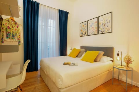 CrossRoad Four - locazione turistica Bed and Breakfast in Cagliari