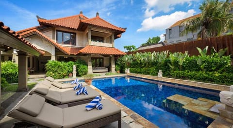 Villa Deh Simba at Oberoi Villa in Kuta