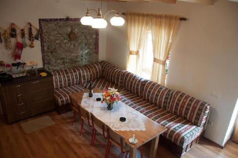 ASTE GUESTHOUSE, TROPOJE Vacation rental in Montenegro
