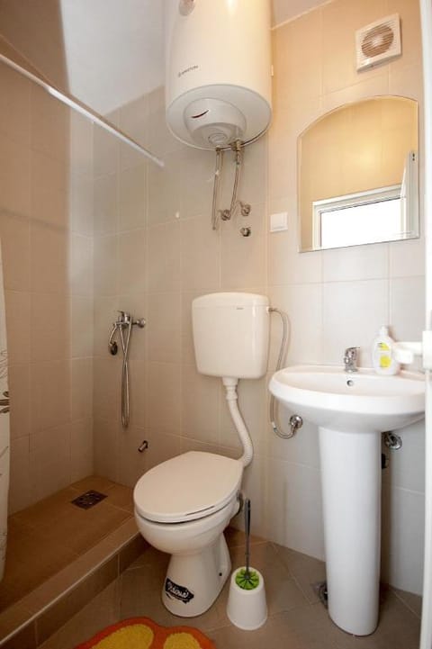 Family comfortable apartments Apartment in Sveti Stefan