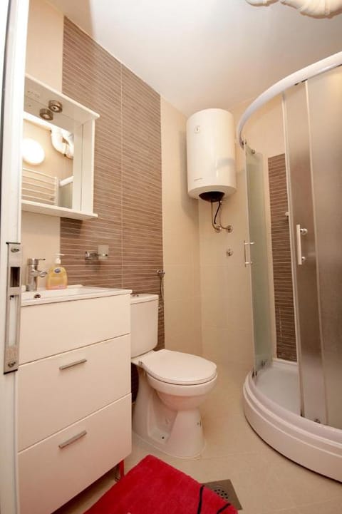 Double room Apartment in Sveti Stefan