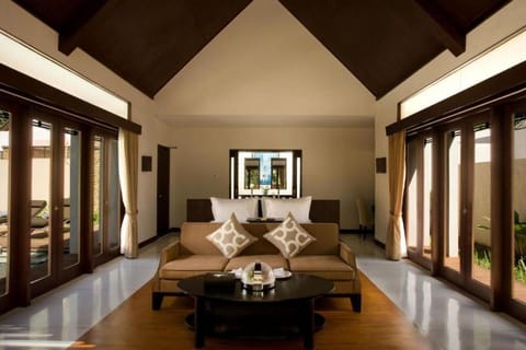 Luxury 1BR Hill Side Villa With Private Pool #L305 Villa in Abiansemal