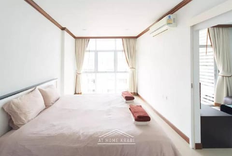 At Sea Condo @ 1-bedroom C 504 Apartment in Krabi Changwat