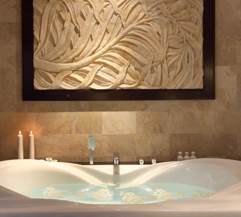 Cozy 1 BR Royal Pool Villa #Z10 Villa in Abiansemal