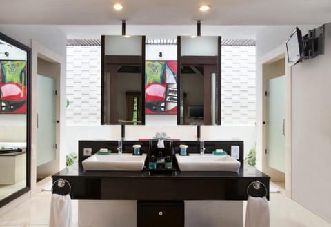 Luxury 3 BR Private Pool Villa #L217 Villa in Abiansemal