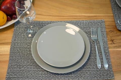 Athina Suites 2 bedrooms,outdoor pool,Platanias, Apartment in Platanias