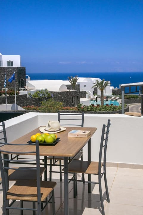 Apanomeria Boutique Residence Apartment hotel in Oia