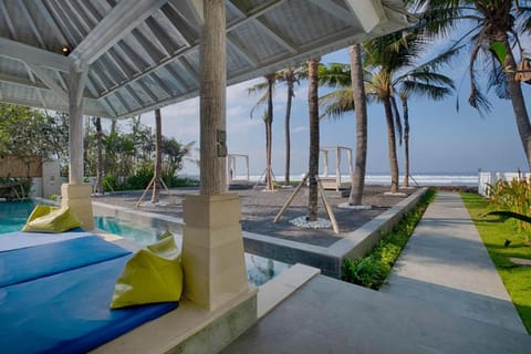 Luxury 5BR Pool Villa with Beachfront #L80 Villa in Blahbatuh