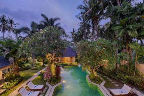 Luxury 4 BR With Beautiful Sunrise JU110A Villa in Blahbatuh