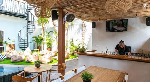 Coco & Pineapple Pants Hostel Hostel in North Kuta