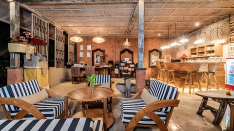 Kirani Joglo Villa Bali Campground/ 
RV Resort in Sukawati