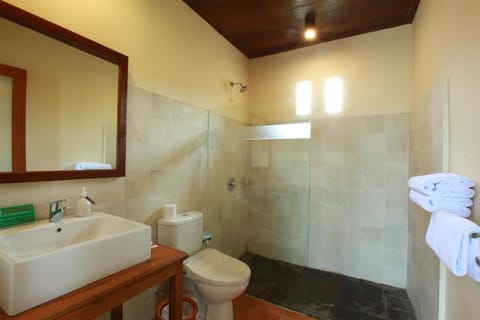 Cozy 3 BR Private Pool Villa #K228 Villa in Abiansemal