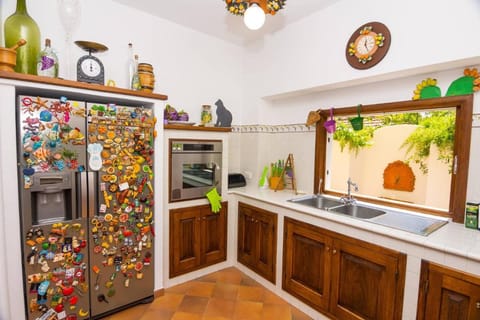 Positano Comfortableapt With Gorgeous Lemongarden Apartment in Positano