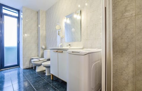 ATOCHA PASEO DEL ARTE 6 PAX Apartment in Centro