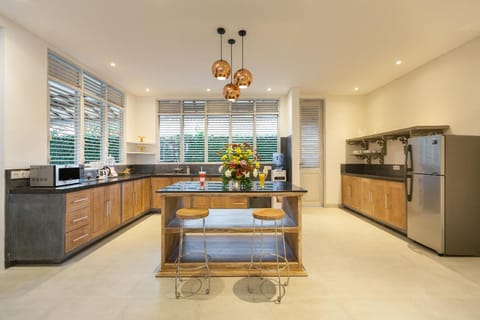 Cozy 4 BR Private Pool Villa at Jimbaran #LZ10 Villa in Kuta Selatan