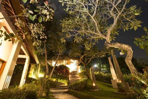 1BR Deluxe Room + Breakfast close to Ubud Center Villa in Ubud