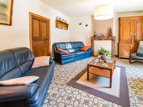 Plush Holiday Home in Matagne-La-Petite with Private Garden Vacation rental in Wallonia, Belgium