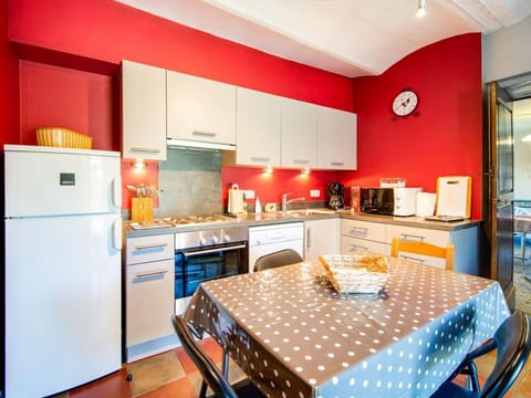 Plush Holiday Home in Matagne-La-Petite with Private Garden Vacation rental in Wallonia, Belgium