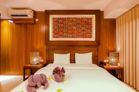 Cozy 1 BR Queen  Pool Access IR55A Apartment in North Kuta