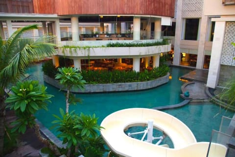 Diraya Deluxe Garden Access Room DH34 Apartment in Kuta Selatan