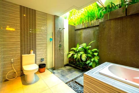 Stunning 1 BR King Room with Pool View AN122A Apartment in North Kuta