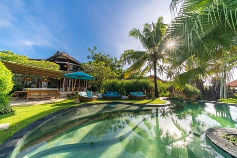 Luxury 2 BR villa shared pool #V349 Villa in Mengwi