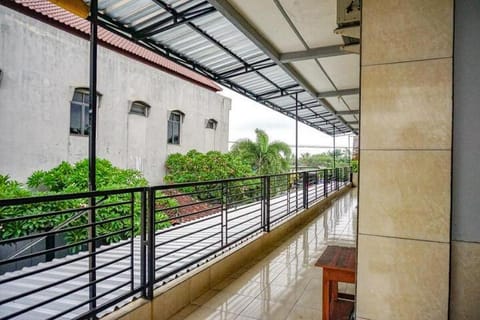 RedDoorz near Penimbangan Beach Singaraja Hotel in Buleleng