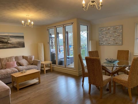 Waterfront House In The Heart Of St Neots Vacation rental in Huntingdonshire District