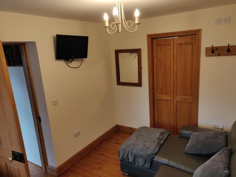 Courtyard Cottage - Great Paxton Vacation rental in Huntingdonshire District