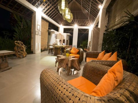 Cozy 1 BR Villa with Private Pool #V133 Villa in Ubud