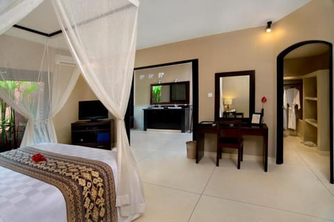 Luxury 3 BR Villa Private Pool Seminyak #NE Villa in Kuta
