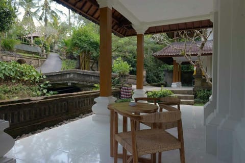 Stunning Premier Suite Room #V18 Vacation rental in Ubud