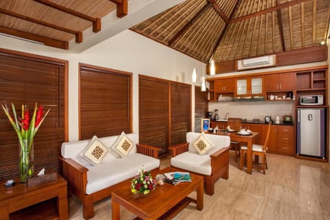 Beautiful 2BR Private Pool Villa #LA5 Villa in Kuta Selatan