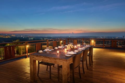 Beautiful 5 BR Pool Villa DH55 Villa in Kuta Selatan