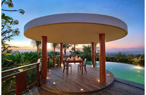 Luxury Private 5 BR Villa with Pool #L55 Villa in Kuta Selatan