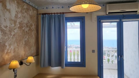 The Room Is Very Spacious, Clean, Well Equipped Apartment in Piskopiano